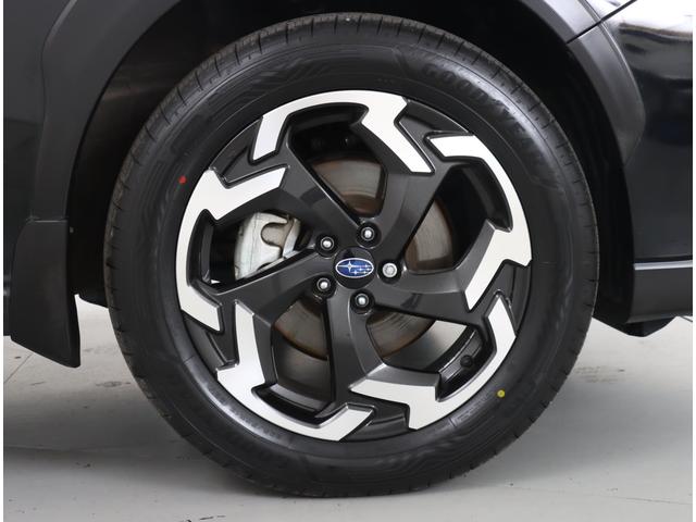 ＸＶ ２．０ｅ－Ｓ　アイサイト　新品タイヤ　８インチナビ　ＨＤＭＩ　パナソニック８インチナビ　バックカメラ　ＥＴＣ２．０　ＣＤ／ＤＶＤ　パワーシート　シートヒーター　プッシュスタート　ルーフレール　アダプティブドライビングビーム　ＬＥＤヘッドランプ　ワンオーナー（7枚目）