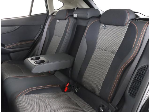 ＸＶ ２．０ｅ－Ｓ　アイサイト　新品タイヤ　８インチナビ　ＨＤＭＩ　パナソニック８インチナビ　バックカメラ　ＥＴＣ２．０　ＣＤ／ＤＶＤ　パワーシート　シートヒーター　プッシュスタート　ルーフレール　アダプティブドライビングビーム　ＬＥＤヘッドランプ　ワンオーナー（9枚目）