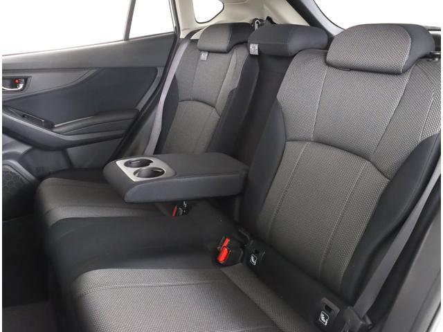 インプレッサスポーツ １．６ｉ－Ｌ　ＥｙｅＳｉｇｈｔ　８インチナビ　バックカメラ　パナソニック８インチナビ　ＣＤ／ＤＶＤ　フルセグ　リヤビークルディテクション　プッシュスタート　アイドリングストップ　４ＷＤ　ワンオーナー　ＬＥＤライナー　ワンオーナー　禁煙車　寒冷地仕様（9枚目）