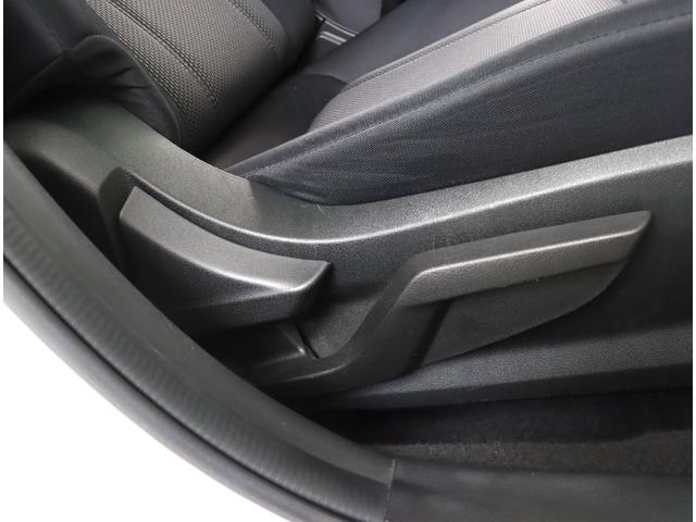 インプレッサスポーツ １．６ｉ－Ｌ　ＥｙｅＳｉｇｈｔ　８インチナビ　バックカメラ　パナソニック８インチナビ　ＣＤ／ＤＶＤ　フルセグ　リヤビークルディテクション　プッシュスタート　アイドリングストップ　４ＷＤ　ワンオーナー　ＬＥＤライナー　ワンオーナー　禁煙車　寒冷地仕様（29枚目）