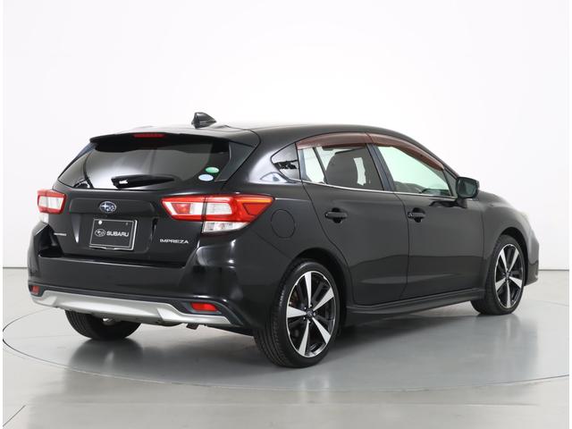 インプレッサスポーツ ２．０ｉ－Ｓ　ＥｙｅＳｉｇｈｔ　８インチナビ　バックカメラ　パナソニック８インチナビ　アドバンスドセイフティパッケージ　ＥＴＣ２．０　パワーシート　ＬＥＤエンブレム　ハイビームアシスト　リヤビークルディテクション　　４ＷＤ　ＬＥＤライナー　ワンオーナー（2枚目）