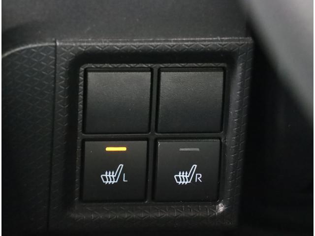 シフォン Ｇ　スマートアシスト　新品タイヤ　純正ナビ　バックカメラ　ＣＤ／ＤＶＤ　フルセグ　シートヒーター　片側電動スライドドア　ベンチシート　前後コーナーセンサー　ワンオーナー　禁煙車　寒冷地仕様　オートマチックハイビーム　オートライト　ＬＥＤヘッドランプ（11枚目）