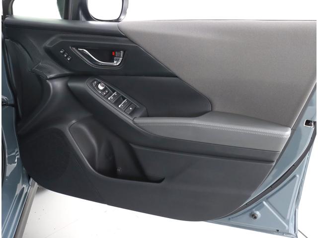 クロストレック リミテッド　元社用車　ＥＴＣ２．０　ルーフレール　ナビ機能　１１．６インフォメーションディスプレイ　デジタルマルチビューモニター　ステアリングヒーター　シートヒーター　パワーシート　ワンオーナー　禁煙車　寒冷地仕様　アダプティブドライビングビーム　オートライト（32枚目）