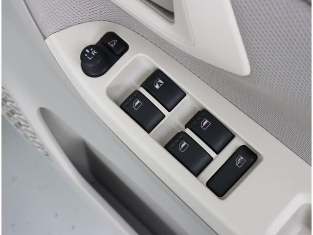 ステラ Ｌ　スマートアシスト　軽雹害現状車　純正ナビ　バックカメラ　ナビアップグレード　ＣＤ／ＤＶＤ　ベンチシート　アイドリングストップ　寒冷地仕様　オートライト　オートマチックハイビーム　リアコーナーセンサー　キーレスエントリー　社外前後ドライブレコーダー（17枚目）