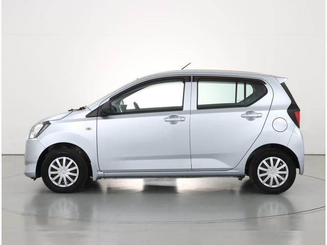 プレオプラス Ｆ　スマートアシスト　ＣＤ／ラジオチューナー　ワンオーナー　禁煙車　整備記録簿　アイドリングストップ　キーレスエントリー　前後コーナーセンサー　オートライト　ハイビームアシスト　横滑り防止システム　取扱説明書　ハロゲンヘッドライト（3枚目）