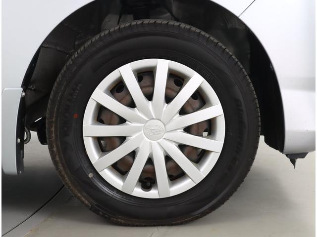 プレオプラス Ｆ　スマートアシスト　ＣＤ／ラジオチューナー　ワンオーナー　禁煙車　整備記録簿　アイドリングストップ　キーレスエントリー　前後コーナーセンサー　オートライト　ハイビームアシスト　横滑り防止システム　取扱説明書　ハロゲンヘッドライト（7枚目）