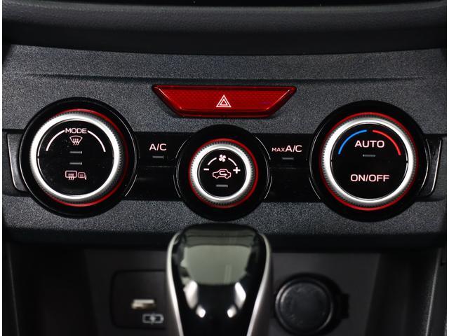 インプレッサスポーツ １．６ｉ－Ｓ　ＥｙｅＳｉｇｈｔ　８インチナビ　ＥＴＣ２．０　ダイアトーン８インチナビ　バックカメラ　ＥＴＣ２．０　パワーシート　ＣＤ／ＤＶＤ　アダプティブドライビングビーム　ＬＥＤライナー　オートライト　プッシュスタート　ワンオーナー　禁煙車（11枚目）