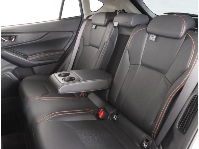 ＸＶ ２．０ｅ－Ｌアイサイト　本革シート　運転支援　視界拡張　パナソニックビルトインナビ　バックカメラ　ＥＴＣ　ドライブレコーダー　本革シート　シートヒーター　ワンオーナー　禁煙車　整備記録簿　全車速追従クルーズコントロール（13枚目）