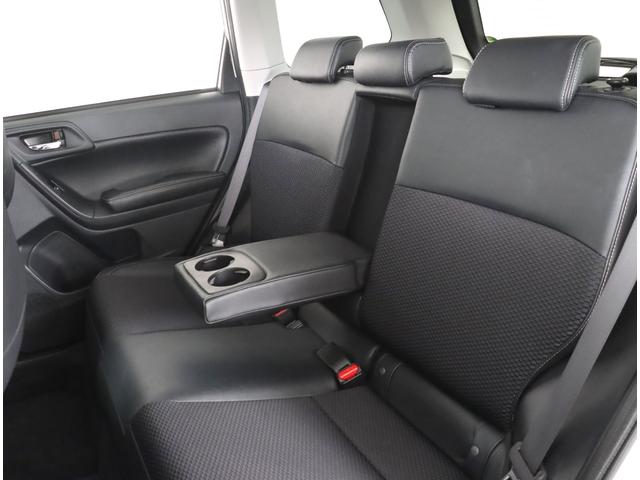 フォレスター Ｓ－Ｌｉｍｉｔｅｄ　ＥｙｅＳｉｇｈｔ搭載車　ＤＩＡＴＯＮＥサウンドナビ　ＥＴＣ　バックカメラ　ドライブレコーダー　パワーリヤゲート　シートヒーター　パワーシート　プッシュスタータ　ワンオーナー　禁煙車　整備記録簿　全車速追従クルーズコントロール（17枚目）