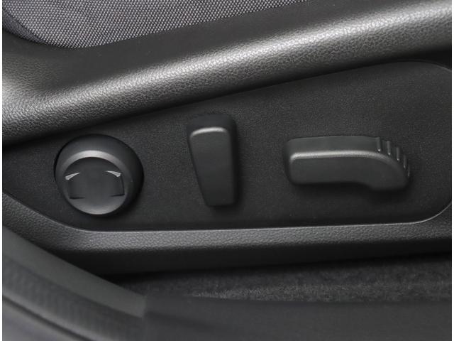 クロストレック ツーリング　ステアリング＆シートヒータ　デジタルマルチビュー　新世代アイサイト　　ＥＴＣ２．０　バックカメラ　フロントカメラ　サイドカメラ　１７インチアルミホイール　取扱説明書　保証書　整備手帳（32枚目）