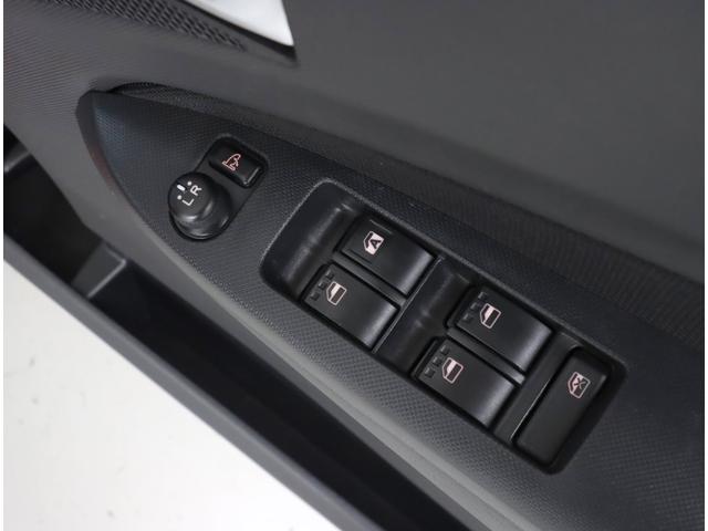 ステラ カスタムＲ　ナビ　プッシュスタート　オートエアコン　ナビゲーション　ＣＤ　ＤＶＤ　１４インチアルミホイール　ＬＥＤヘッドランプ　取扱説明書　保証書　整備手帳　アイドリングストップ（17枚目）