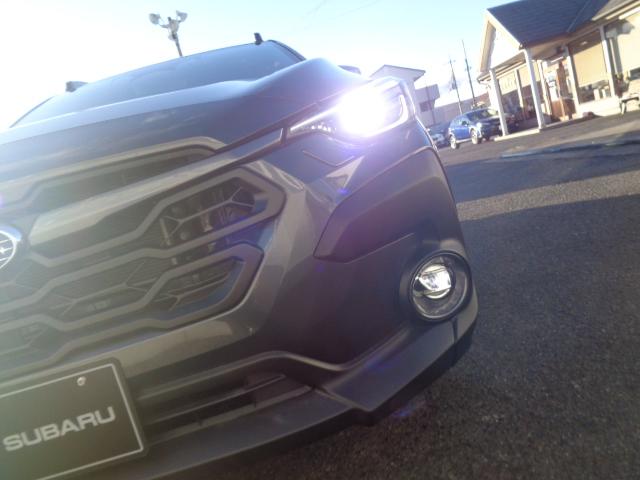 クロストレック プレミアムＳ：ＨＥＶ　ＥＸ　アクセサリーコンセント　１２．３インチフル液晶メーター・スターリンクコネクテッドサービス・１１．６インチセンターインフォメーションディスプレイ＆インフォテイメントシステム・フロントシート／ステアリングヒーター（35枚目）