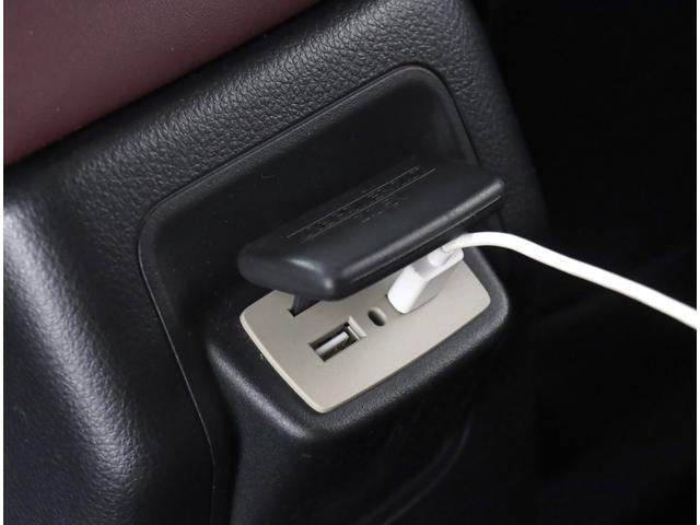 レヴォーグ １．６ＳＴＩスポーツアイサイト　Ｄ型　パナ８型ナビ　ＳＴＩ専用レザーシート　フロント・サイド・バックカメラ　スマートリヤビューミラー　カーゴステップ樹脂　シートヒーター　パワーシート　プッシュスタート　全車速追従クルーズコントロール（36枚目）