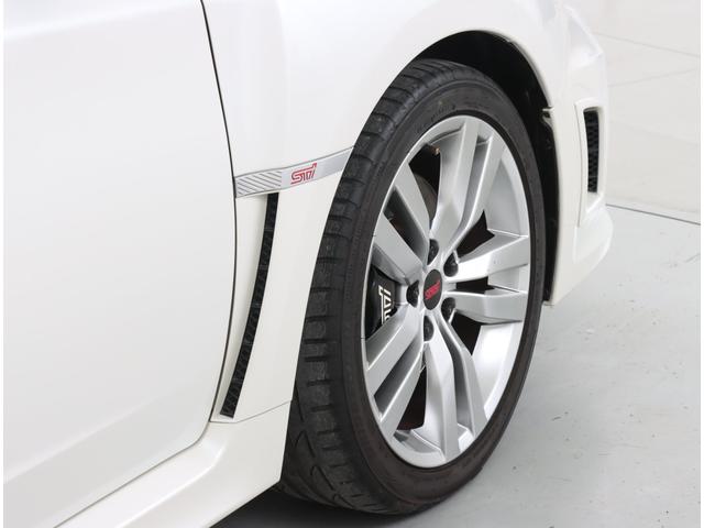 ���Ԃ͓W���O�Ƀ��[���N���[�j���O�Ə��ۂ����{�I�W�������V�[�g�A�n���h���A�V�t�g�ɂ̓r�j�[���Ƒ����ɂ̓}�b�g��~���ēW�����Ă���܂��I