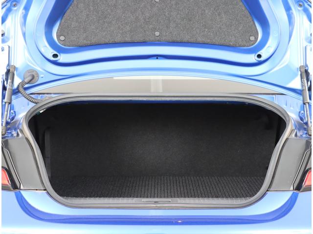 ＢＲＺ Ｒ　Ｍ／Ｔ　アルパインナビ　ＥＴＣ　フルＬＥＤヘッドランプ　ＣＤ／ＤＶＤ　Ｂｌｕｅｔｏｏｔｈ機能　キーレスアクセス＆プッシュスタート　１７インチアルミホイール　フル液晶メーター　左右独立温度調整機能付きフルオートエアコン（13枚目）