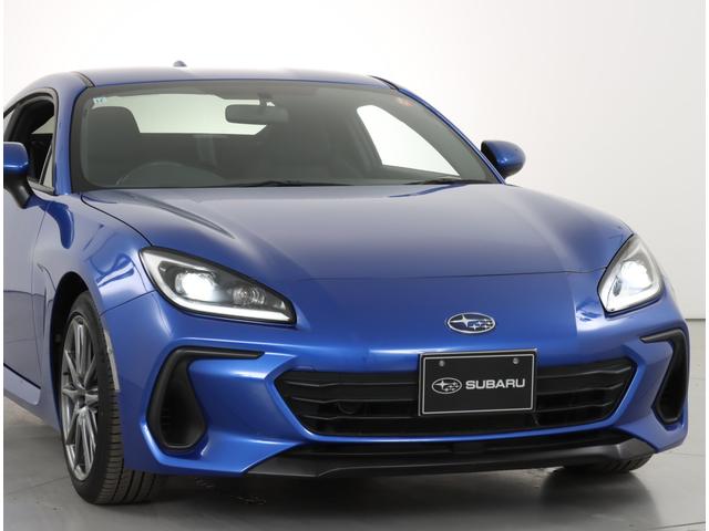 ＢＲＺ Ｒ　Ｍ／Ｔ　アルパインナビ　ＥＴＣ　フルＬＥＤヘッドランプ　ＣＤ／ＤＶＤ　Ｂｌｕｅｔｏｏｔｈ機能　キーレスアクセス＆プッシュスタート　１７インチアルミホイール　フル液晶メーター　左右独立温度調整機能付きフルオートエアコン（20枚目）