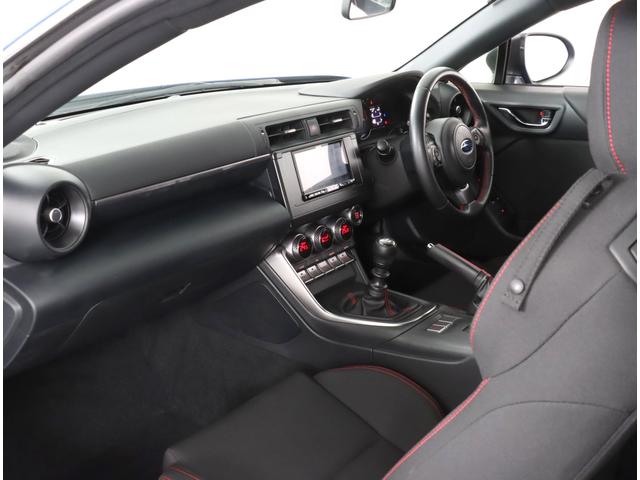 ＢＲＺ Ｒ　Ｍ／Ｔ　アルパインナビ　ＥＴＣ　フルＬＥＤヘッドランプ　ＣＤ／ＤＶＤ　Ｂｌｕｅｔｏｏｔｈ機能　キーレスアクセス＆プッシュスタート　１７インチアルミホイール　フル液晶メーター　左右独立温度調整機能付きフルオートエアコン（27枚目）