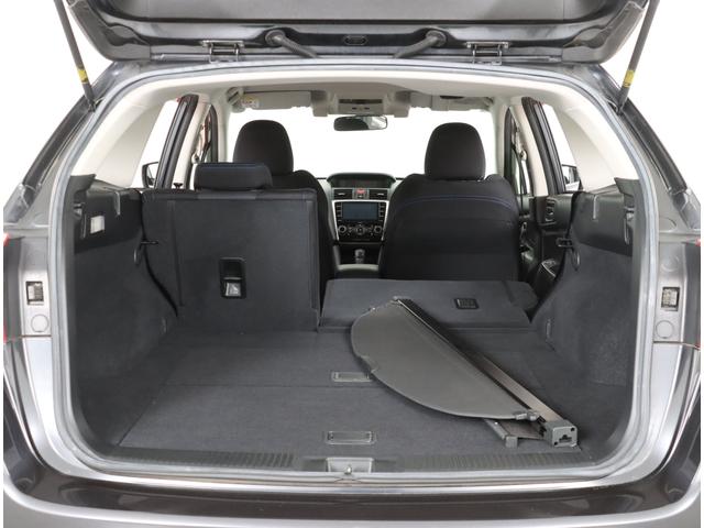 レヴォーグ １．６ＧＴ－Ｓ　ＥｙｅＳｉｇｈｔ　パナソニックナビ　ＥＴＣ　ＣＤ／ＤＶＤ　フルセグＴＶ　パワーシート　プッシュスタート　アイドリングストップ　ワンオーナー　禁煙車　ターボ　ＬＥＤライナー　全車速追従クルーズコントロール　オートライト（14枚目）