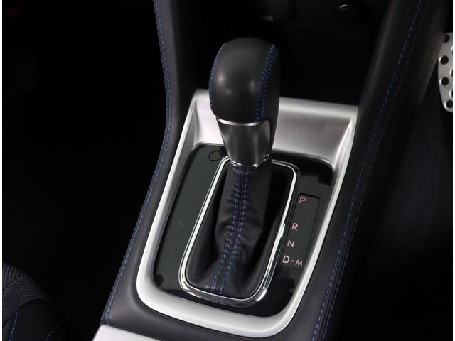 レヴォーグ １．６ＧＴ－Ｓ　ＥｙｅＳｉｇｈｔ　パナソニックナビ　ＥＴＣ　ＣＤ／ＤＶＤ　フルセグＴＶ　パワーシート　プッシュスタート　アイドリングストップ　ワンオーナー　禁煙車　ターボ　ＬＥＤライナー　全車速追従クルーズコントロール　オートライト（15枚目）