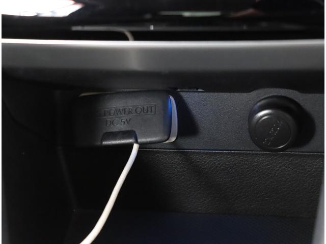 レヴォーグ １．６ＧＴ－Ｓ　ＥｙｅＳｉｇｈｔ　パナソニックナビ　ＥＴＣ　ＣＤ／ＤＶＤ　フルセグＴＶ　パワーシート　プッシュスタート　アイドリングストップ　ワンオーナー　禁煙車　ターボ　ＬＥＤライナー　全車速追従クルーズコントロール　オートライト（21枚目）