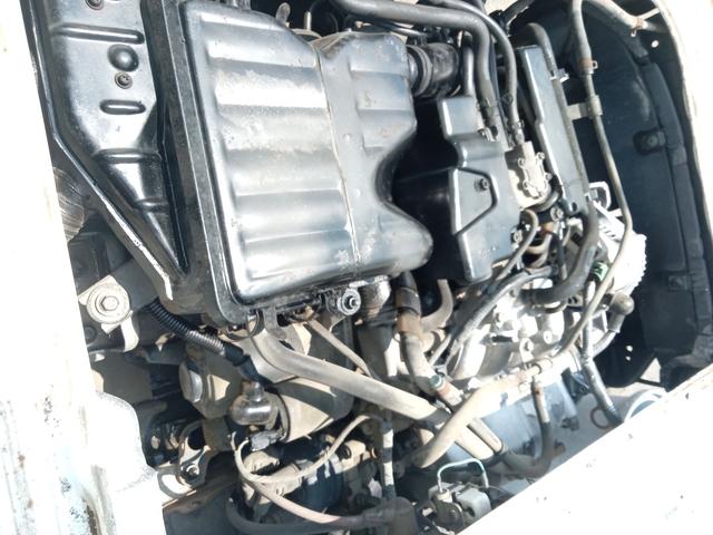 サンバートラック 　４ＷＤ　スーパーデラックス　５速マニュアル　ホワイト　軽トラ（22枚目）