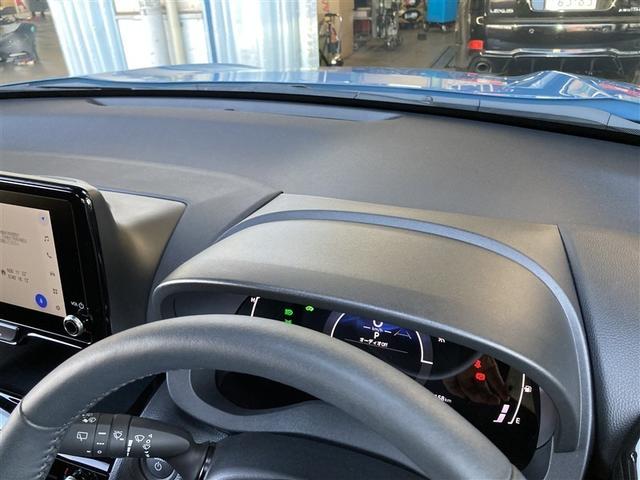 ヤリスクロス ハイブリッドZ バックカメラ 衝突被害軽減システム ETC LEDヘッドランプ ワンオーナー 記録簿(9枚目)