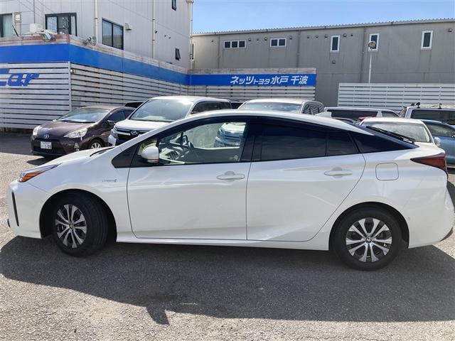 プリウス A 記録簿有 パワーステアリング アルミホイル オートエアコン SRS ABS パワーウィンドウ デュアルエアバック カーテンエアバッグ(2枚目)