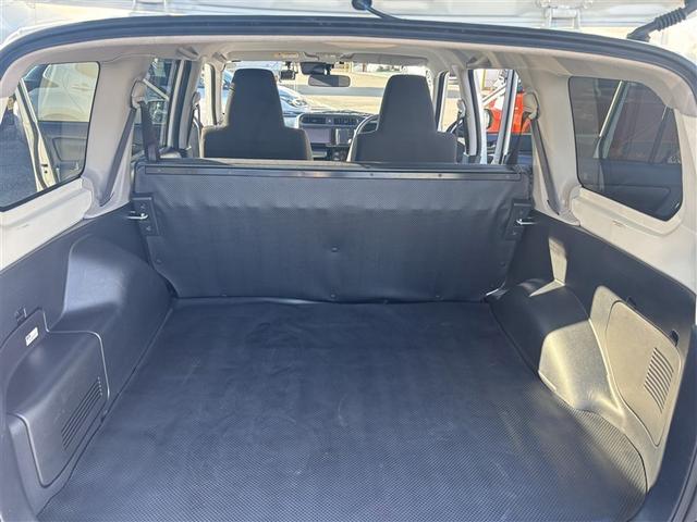 プロボックス ハイブリッドＧＬ　点検記録簿　デュアルエアバック　運転席パワーウィンドウ　オートエアコン　エアバッグ　ＡＢＳ　パワーステアリング（10枚目）