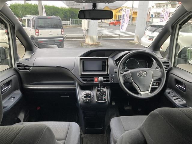 ヴォクシー V フルセグ HDDナビ 後席モニター バックカメラ ETC 乗車定員7人 3列シート ワンオーナー 記録簿 アイドリングストップ(18枚目)