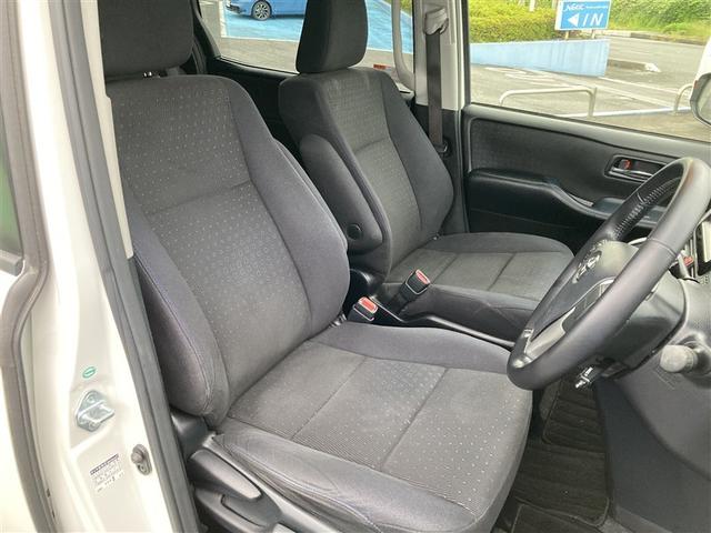 ヴォクシー V フルセグ HDDナビ 後席モニター バックカメラ ETC 乗車定員7人 3列シート ワンオーナー 記録簿 アイドリングストップ(32枚目)