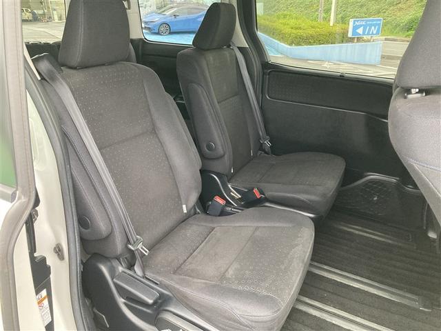 ヴォクシー V フルセグ HDDナビ 後席モニター バックカメラ ETC 乗車定員7人 3列シート ワンオーナー 記録簿 アイドリングストップ(33枚目)