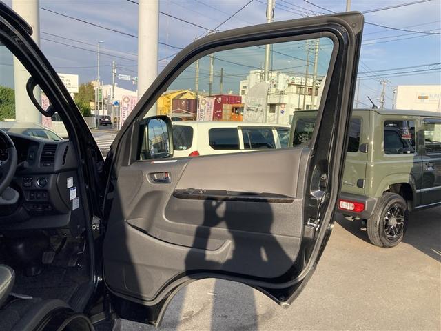 ハイエースバン ロングスーパーＧＬ　４ＷＤ　メモリーナビ　バックカメラ　衝突被害軽減システム　ＥＴＣ　ドラレコ　ワンオーナー　記録簿　ディーゼル（24枚目）