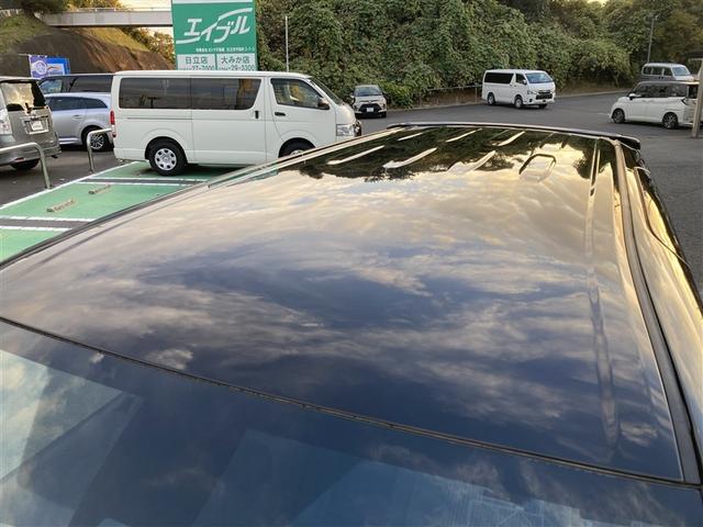 ヴォクシー ＺＳ　フルセグ　メモリーナビ　バックカメラ　衝突被害軽減システム　ＥＴＣ　ドラレコ　乗車定員７人　３列シート　ワンオーナー　記録簿　アイドリングストップ（9枚目）