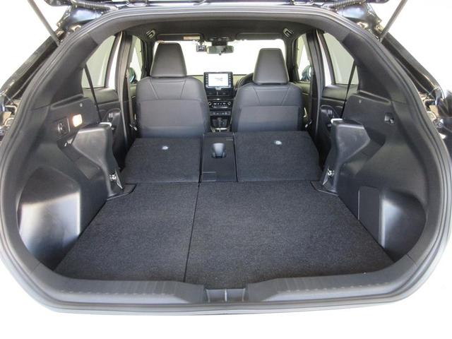 ヤリスクロス ハイブリッドZ アルミホイル LEDライト リアカメラ パワステ オートエアコン サイドエアバック エアバッグ パワーウィンドウ ABS 緊急ブレーキ 運転席助手席エアバッグ(16枚目)