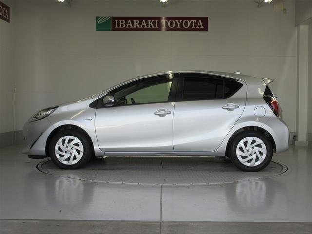 アクア Ｓ　カーナビ　オートエアコン　デュアルエアバック　Ｂカメラ　パワーウィンドウ　ＳＲＳ　パワーステアリング　ＡＢＳ　メモリーナビ　被害軽減ブレーキ（2枚目）