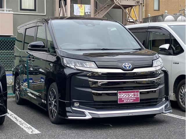 ノア ハイブリッドＳ－Ｚ　横滑り防止機能　エアバッグ　オートクルーズコントロール　地デジ　両側自動ドア　ダブルエアコン　スマートエントリー　ＬＥＤランプ　バックモニター　ＴＶ　３列シート　ＥＴＣ付き　ＡＢＳ　ＡＣ１００Ｖ（2枚目）