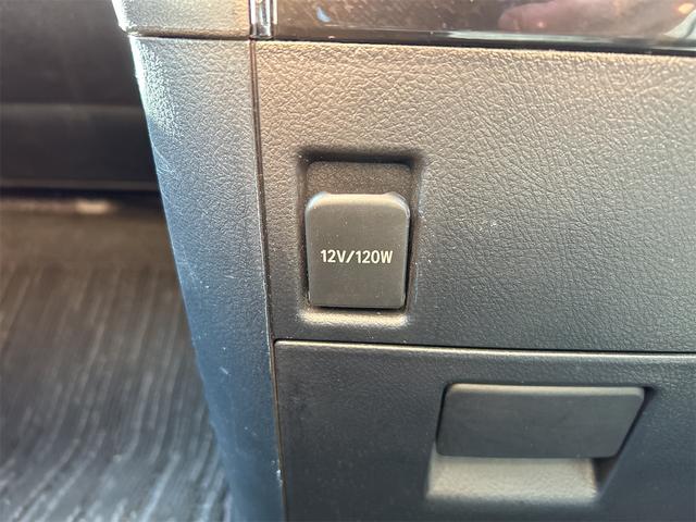 アルファード ２．５Ｓ　タイプゴールドＩＩＩ　ドライブレコーダー　バックカメラ　ナビ　ＴＶ　クリアランスソナー　オートクルーズコントロール　レーンアシスト　衝突被害軽減システム　両側電動スライドドア　オートマチックハイビーム　オートライト（44枚目）