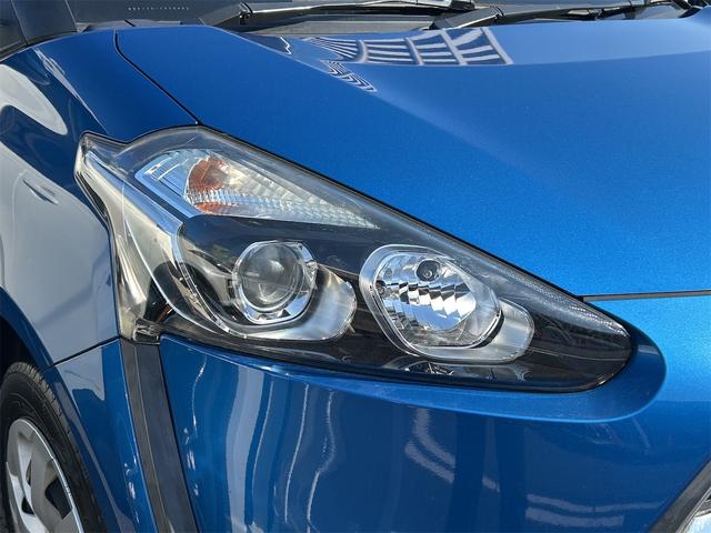 シエンタ ハイブリッドX ETC バックカメラ ナビ TV 両側スライド・片側電動 スマートキー 電動格納ミラー 3列シート フルフラット CVT CD DVD再生 Bluetooth 衝突安全ボディ ABS ESC エアコン(31枚目)