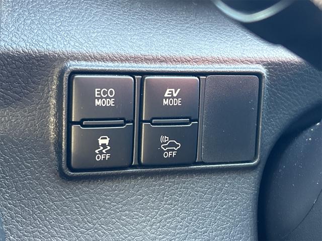 シエンタ ハイブリッドX ETC バックカメラ ナビ TV 両側スライド・片側電動 スマートキー 電動格納ミラー 3列シート フルフラット CVT CD DVD再生 Bluetooth 衝突安全ボディ ABS ESC エアコン(42枚目)