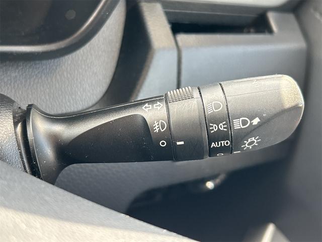 ルーミー カスタムG S ドライブレコーダー ETC バックカメラ TV 両側電動スライドドア オートクルーズコントロール 衝突被害軽減システム アルミホイール オートライト LEDヘッドランプ(10枚目)