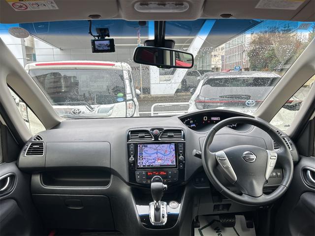 セレナ ハイウェイスター S-ハイブリッド ETC 全周囲カメラ ナビ TV オートクルーズコントロール レーンアシスト 衝突被害軽減システム 両側電動スライドドア オートライト スマートキー アイドリングストップ(55枚目)