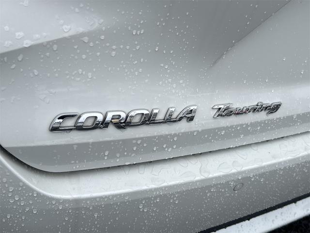 カローラツーリング ハイブリッド　Ｇ－Ｘ　オートクルーズコントロール　レーンアシスト　衝突被害軽減システム　アルミホイール　オートマチックハイビーム　オートライト　ＬＥＤヘッドランプ　スマートキー（24枚目）