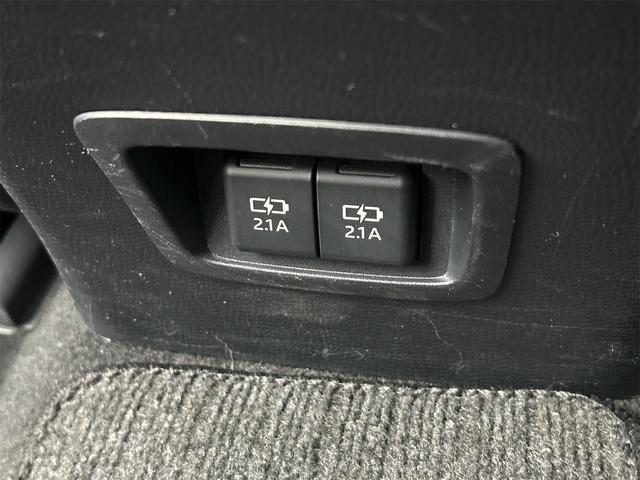 カローラツーリング ハイブリッド　Ｇ－Ｘ　オートクルーズコントロール　レーンアシスト　衝突被害軽減システム　アルミホイール　オートマチックハイビーム　オートライト　ＬＥＤヘッドランプ　スマートキー（47枚目）