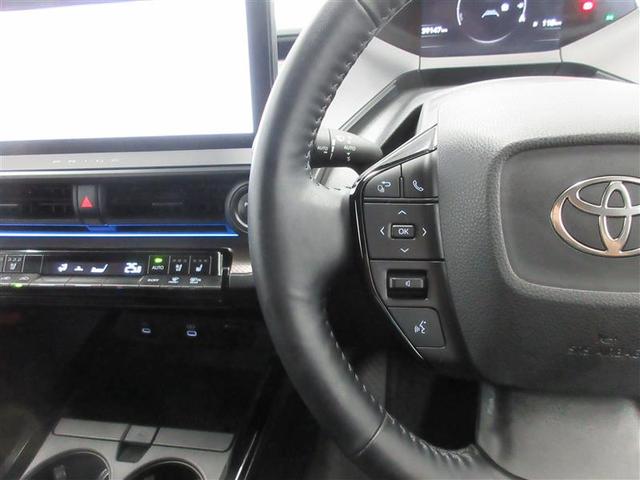 プリウス Z リアカメラ プリクラッシュ PWシート LEDランプ オートクルーズ アルミホイール AC 運転席エアバッグ 横滑り防止装置 ETC付 盗難防止システム パワーウインドウ TV キーレス ABS(9枚目)