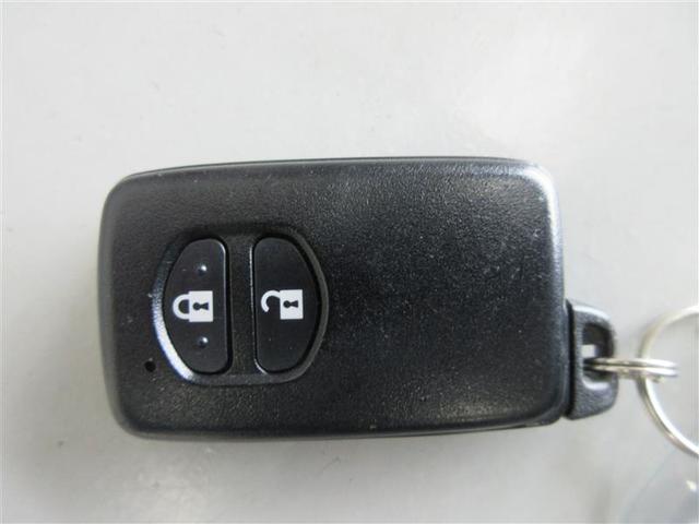 アクア Ｓ　カーナビ　オートエアコン　デュアルエアバック　Ｂカメラ　パワーウィンドウ　ＳＲＳ　パワーステアリング　ＡＢＳ　メモリーナビ　被害軽減ブレーキ（16枚目）