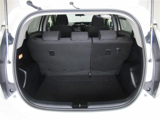 アクア Ｓスタイルブラック　バックモニタ－　ナビＴＶ　イモビライザー　スマートキープッシュスタート　ＥＴＣ付き　Ｗエアバッグ　キーフリ　メモリーナビゲーション　横滑り防止装置付き　１セグ　フルオートエアコン　ＡＢＳ　ＰＳ　エアＢ（17枚目）