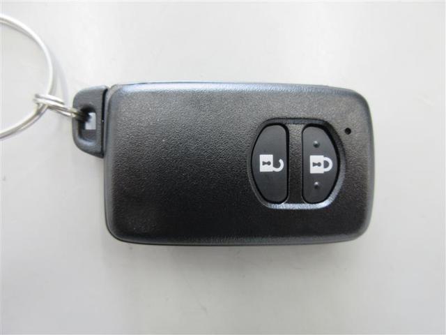 アクア Ｓスタイルブラック　バックモニタ－　ナビＴＶ　イモビライザー　スマートキープッシュスタート　ＥＴＣ付き　Ｗエアバッグ　キーフリ　メモリーナビゲーション　横滑り防止装置付き　１セグ　フルオートエアコン　ＡＢＳ　ＰＳ　エアＢ（21枚目）