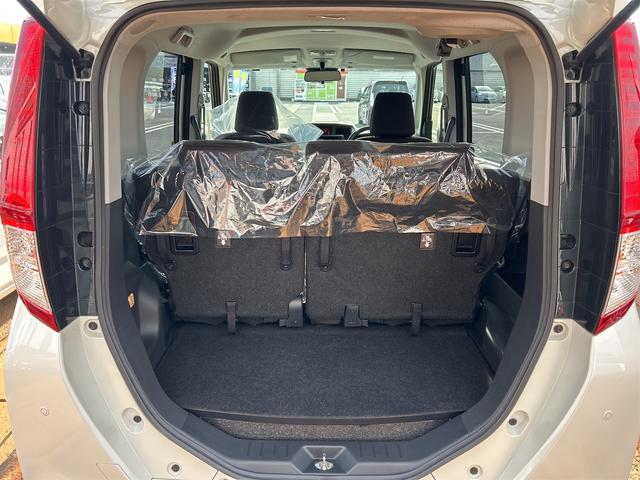 ルーミー X ETC バックカメラ ナビ 両側スライド・片側電動 クリアランスソナー 衝突被害軽減システム オートライト スマートキー アイドリングストップ 電動格納ミラー CVT 盗難防止システム 衝突安全ボディ(19枚目)