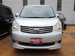 運転者にとっては日々使用することとなる運転席です。運転席が快適だと運転に集中することができますね。 2