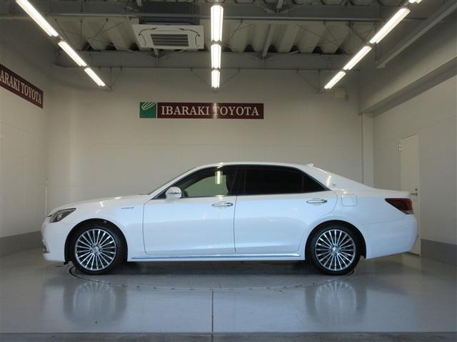 クラウンマジェスタ Ｆバージョン　衝突回避システム　Ｐシート　クルコン　ＤＶＤ可　Ｗエアコン　ＥＴＣ車載器　黒革シート　エアコン　ＬＥＤライト　盗難防止システム　キーレス　エアバッグ　ナビＴＶ　横滑防止　ドラレコ　ＡＢＳ　メモリーナビ（2枚目）